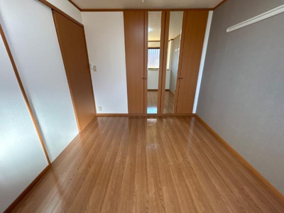 【内装】 | グラッチェⅠ番館 | 洋室