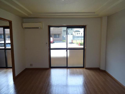 【居間・リビング】 | アルカディアＡ棟 | リビング