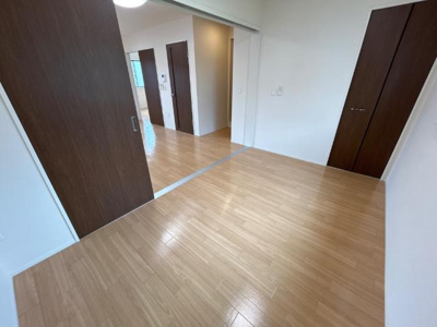 【内装】 | グローリーデイズ | 洋室