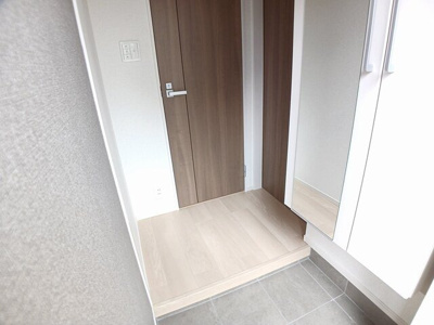 【玄関】 | ルニＶ