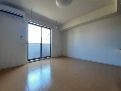 【内装】 | グラスランド