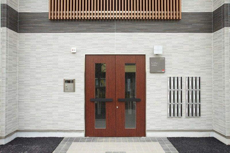 リブリ・Sunnyのエントランス