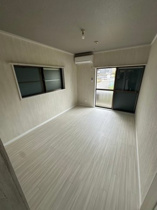 こちらのリビングで趣味の時間をお楽しみください