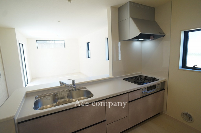 【キッチン】 | 八尾市太田新町5丁目 | 浄水器付きのシステムキッチンです☆