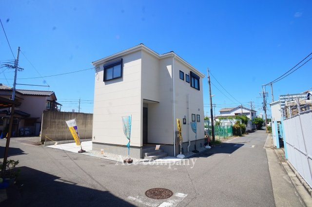 【前面道路含む現地写真】 | 八尾市太田新町5丁目 | 北東角地☆【前面道路：北側幅員約4.5ｍ×東側幅員約4.2ｍ】