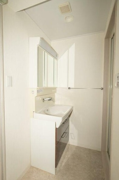 【独立洗面台】