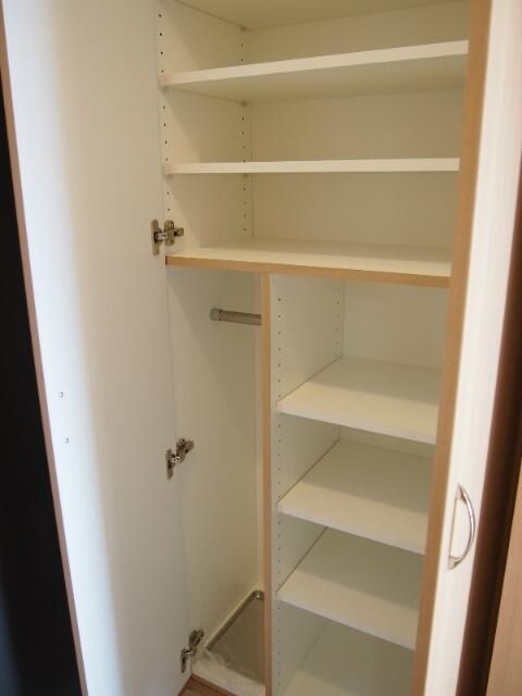 ルーブル高田馬場参番館の収納