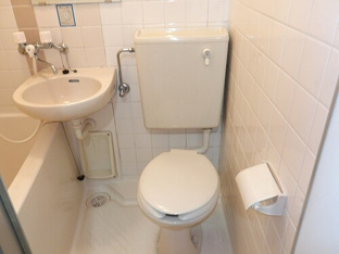 トイレ　２０２５年４月撮影