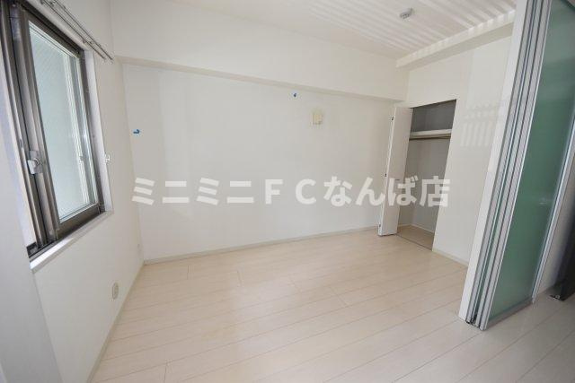 ルセル上町台の寝室