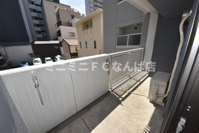 ルセル上町台のバルコニー