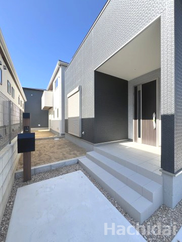 高浜市呉竹町第3　新築一戸建　＜3号棟＞のエントランス
