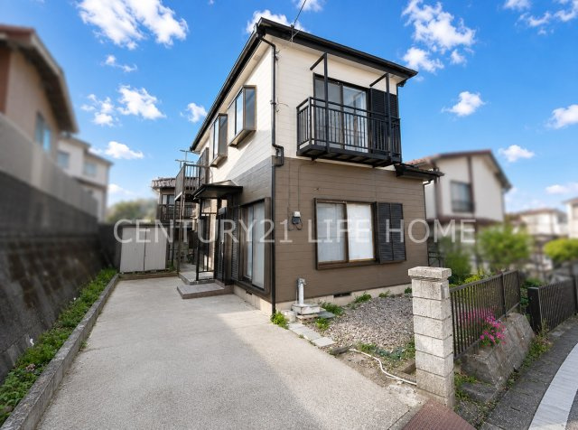 【外観】 | 東急田園都市線「田奈」中古戸建 | 前面道路含む現地写真です