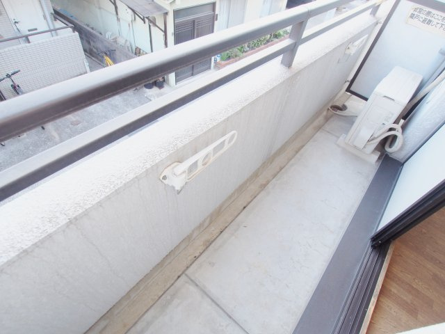 カーサ青崎のバルコニー