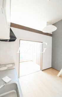 【居間・リビング】 | ＥＰガーデン鬼越 | 洋室のお部屋です。