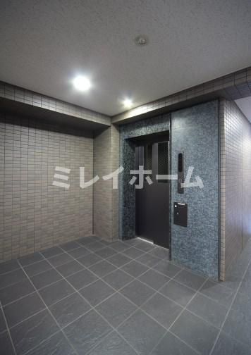 ルーブル池上伍番館のロビー