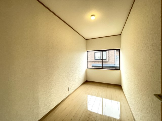 八戸市大字新井田字石動木平の駐車場|【リフォーム前】駐車場整備予定。4台駐車可能になる予定です。