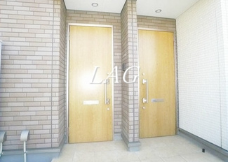 【玄関】 | ベルウッドはれる中山 | 玄関です。