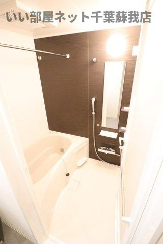 Grand Vertの浴室|落ち着いた空間のお風呂です
同じ建物の別のお部屋の写真になります！