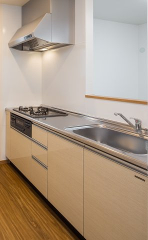 仮称）西之島中屋敷６８８連家轟のキッチン|※イメージ写真です。内装の色などが異なる場合があります。