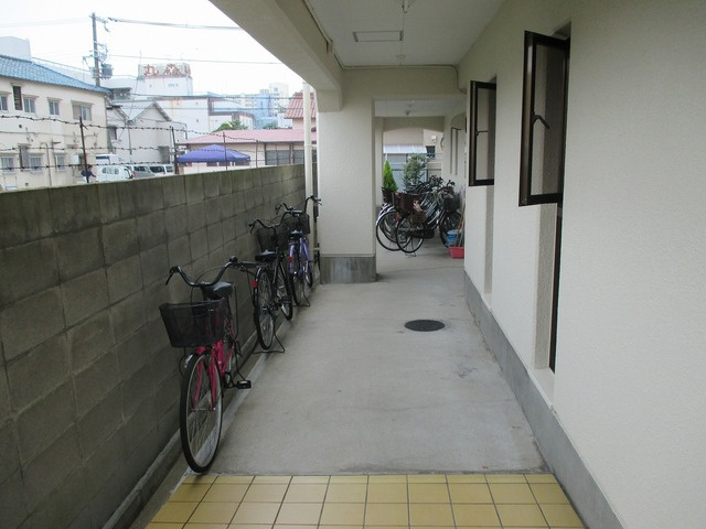 【エントランス】 | 共用廊下です