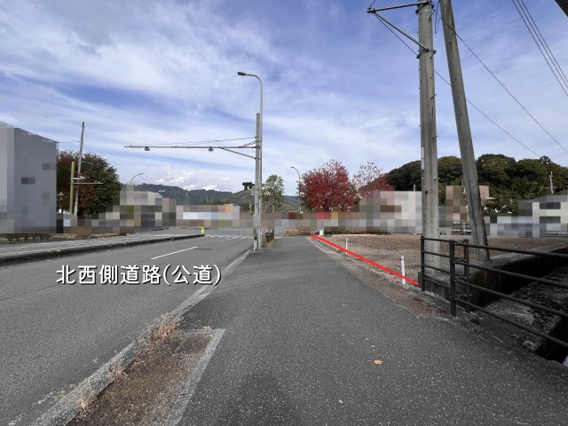 【前面道路含む現地写真】 | 高知市薊野西町３丁目