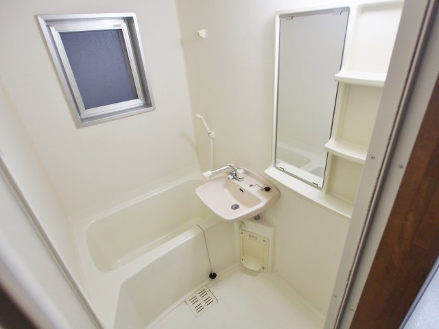 カーサ青崎Ⅱの浴室