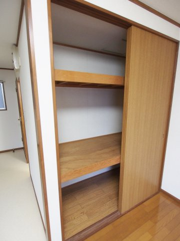 カーサ青崎Ⅱの収納