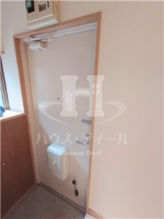 【玄関】 | 山根ハイツ | シンプルで使いやすい玄関です