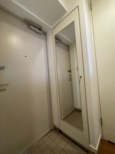 スカイコート両国壱番館の玄関