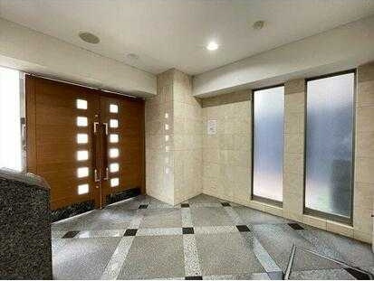 スカイコート両国壱番館のエントランス