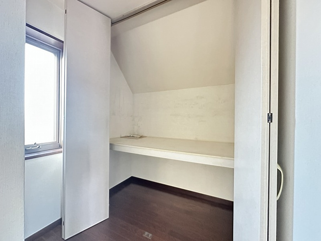 【収納】 | 新座市野火止8丁目　中古一戸建住宅　(志木本店) | 洋室7.0帖