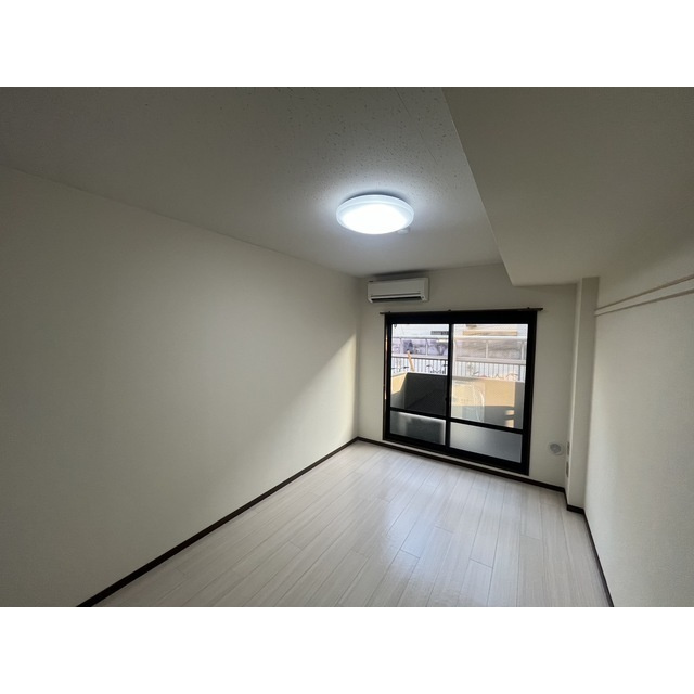 白鍬グランデの居間・リビング