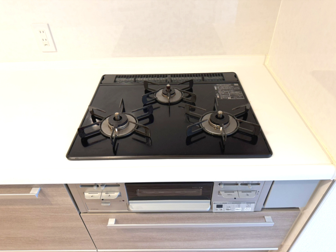 コンフォール学園緑が丘第1　六号棟のキッチン|ガスコンロ