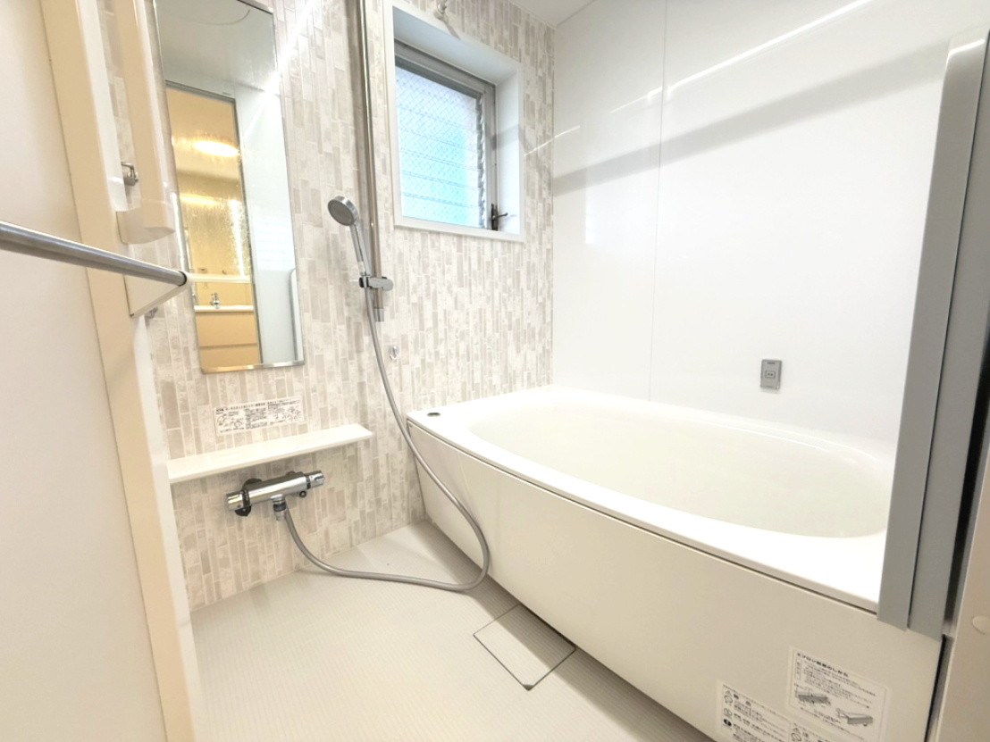 コンフォール学園緑が丘第1　六号棟の浴室|日々の疲れを癒すお風呂付です