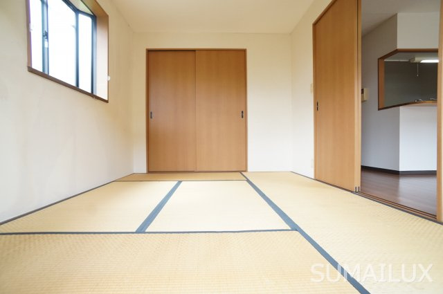 熊本市南区島町４丁目のアパートの和室