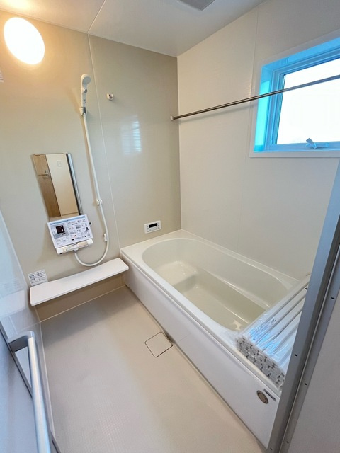 小山市中久喜　新築戸建1-1の浴室