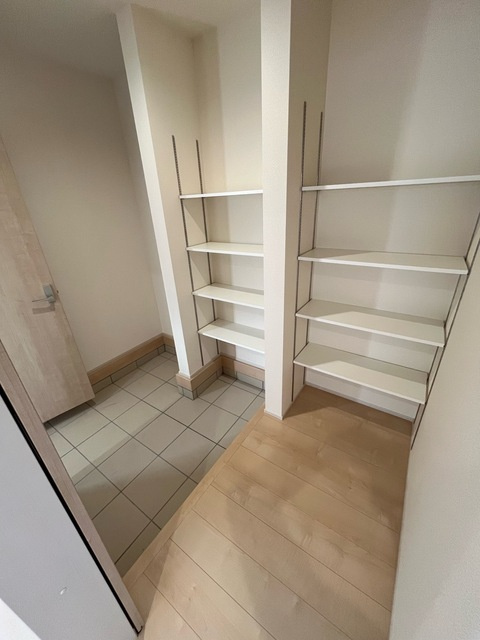 小山市中久喜　新築戸建1-1の収納