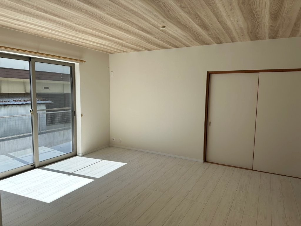 【居間・リビング】の画像