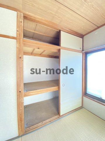 水尾連棟貸家の収納