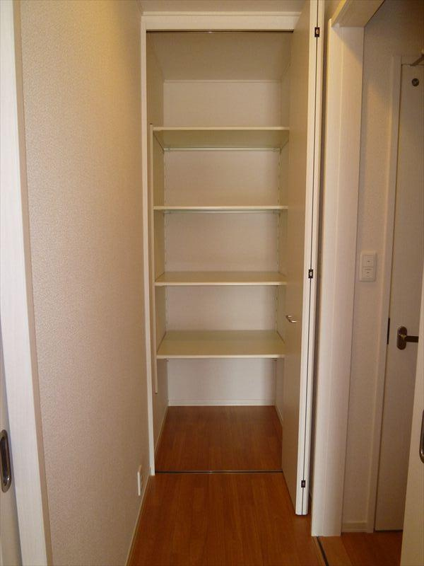 パークサイドハイム　Ⅱの収納