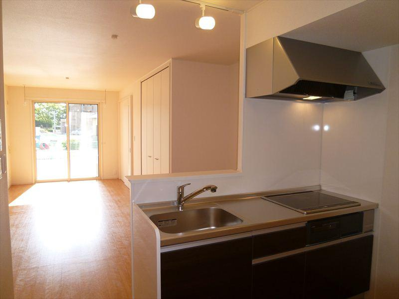 パークサイドハイム　Ⅱの居間・リビング