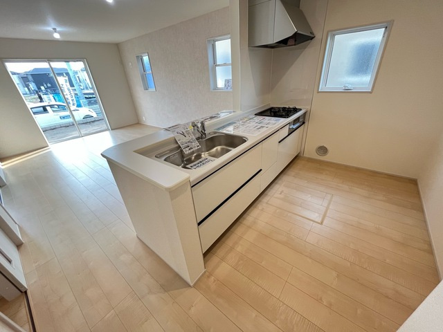 小山市中久喜　新築戸建1-2のキッチン