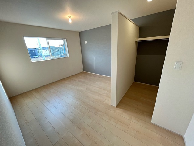 小山市中久喜　新築戸建1-2の洋室