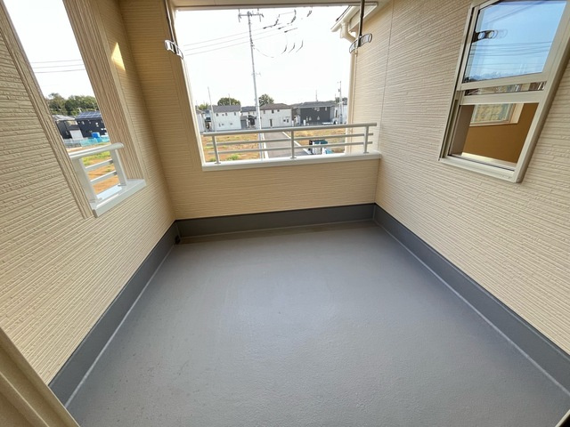 小山市中久喜　新築戸建1-2のバルコニー