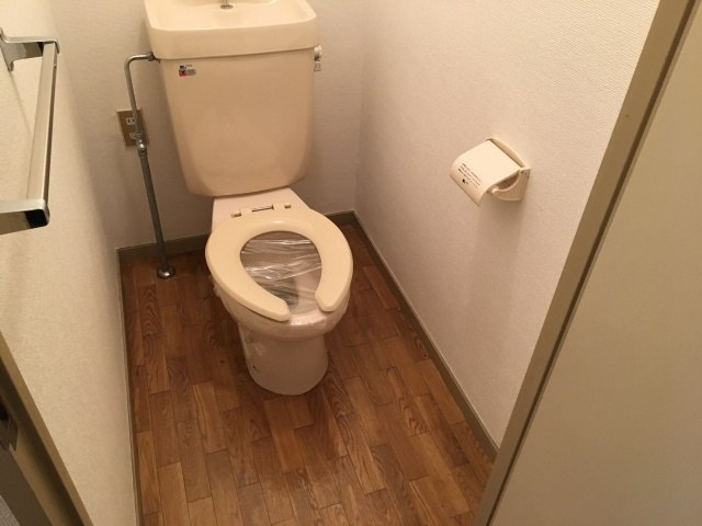 ステープル六供のトイレ