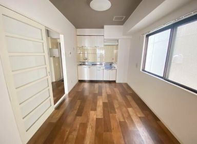 【居間・リビング】 | ヒルトップⅠ | ゆったり過ごせるリビングです