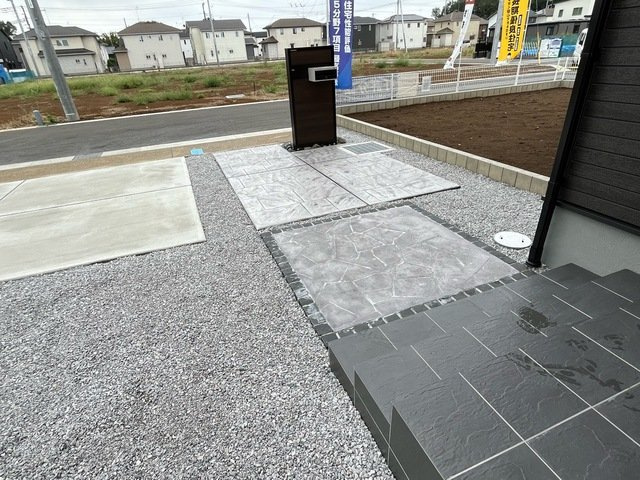 小山市中久喜　新築戸建1-3の庭