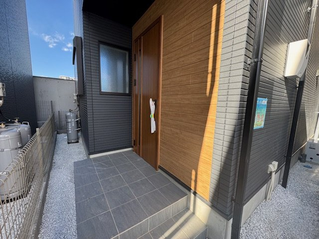 ◎茅ヶ崎市今宿　新築戸建　3号棟の玄関|玄関ポスト置き場◆