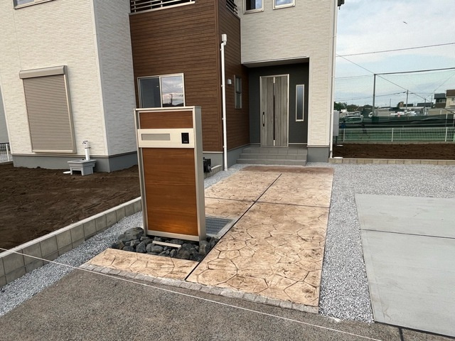 小山市中久喜　新築戸建1-4の庭