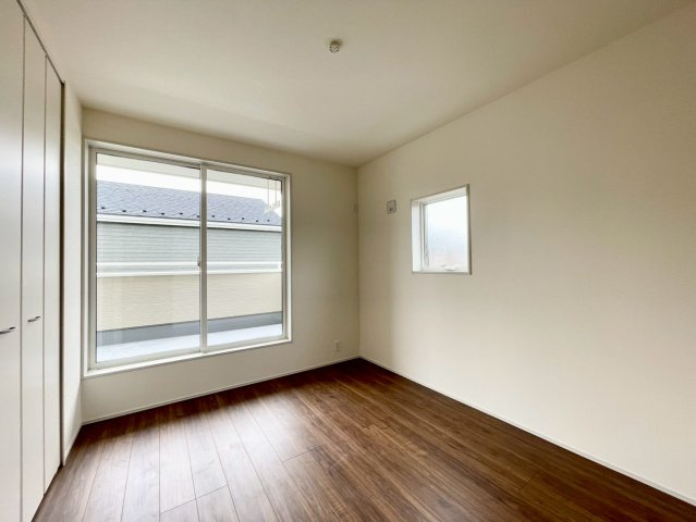 長野南長池第１の前面道路含む現地写真